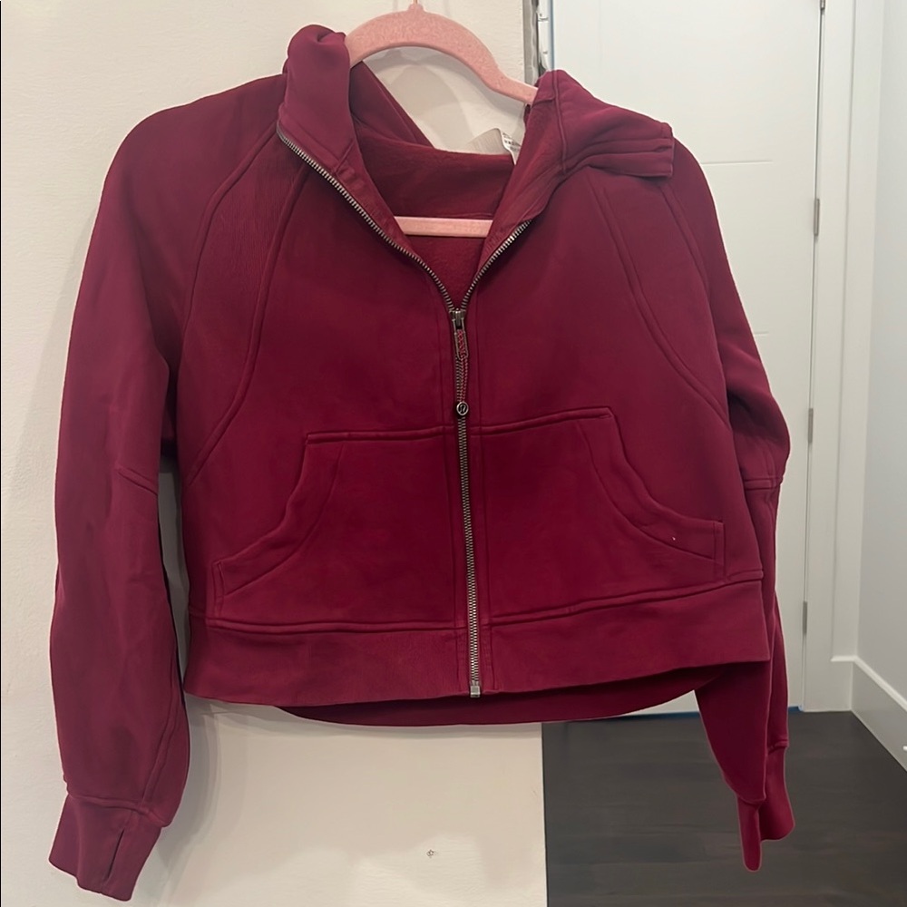 Lululemon Athletica burgundy scuba full Zip-Up
